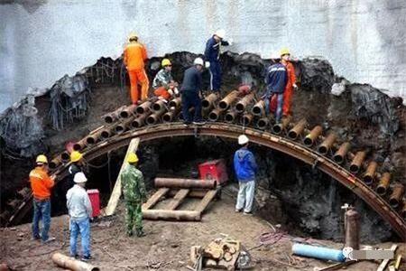 范县隧道钢花管支护案例